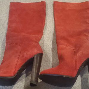 Beautiful, never worn Colin Stuart Red very high heeled boots